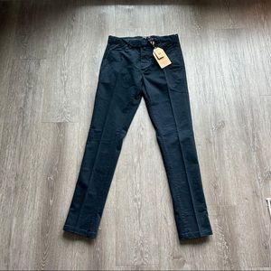 NWT Gutteridge men’s navy slim fit pants size 30/ 44